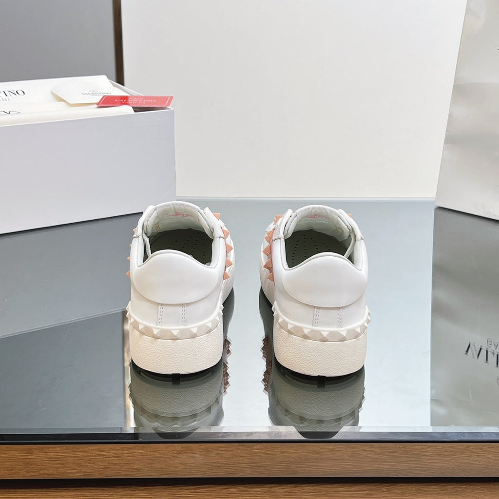VALENTINO 25S GARAVANI ROCKSTUD UNTITLED STUDDED SNEAKERS IN WHITE MIX PINK LAMBSKIN