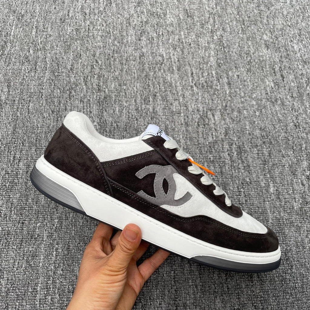 CC TRAINERS WHITE BLACK SUEDE