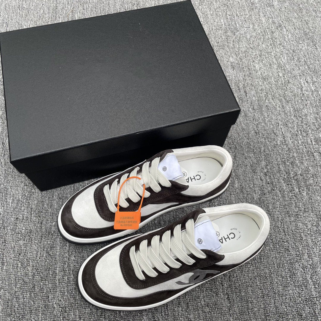 CC TRAINERS WHITE BLACK SUEDE