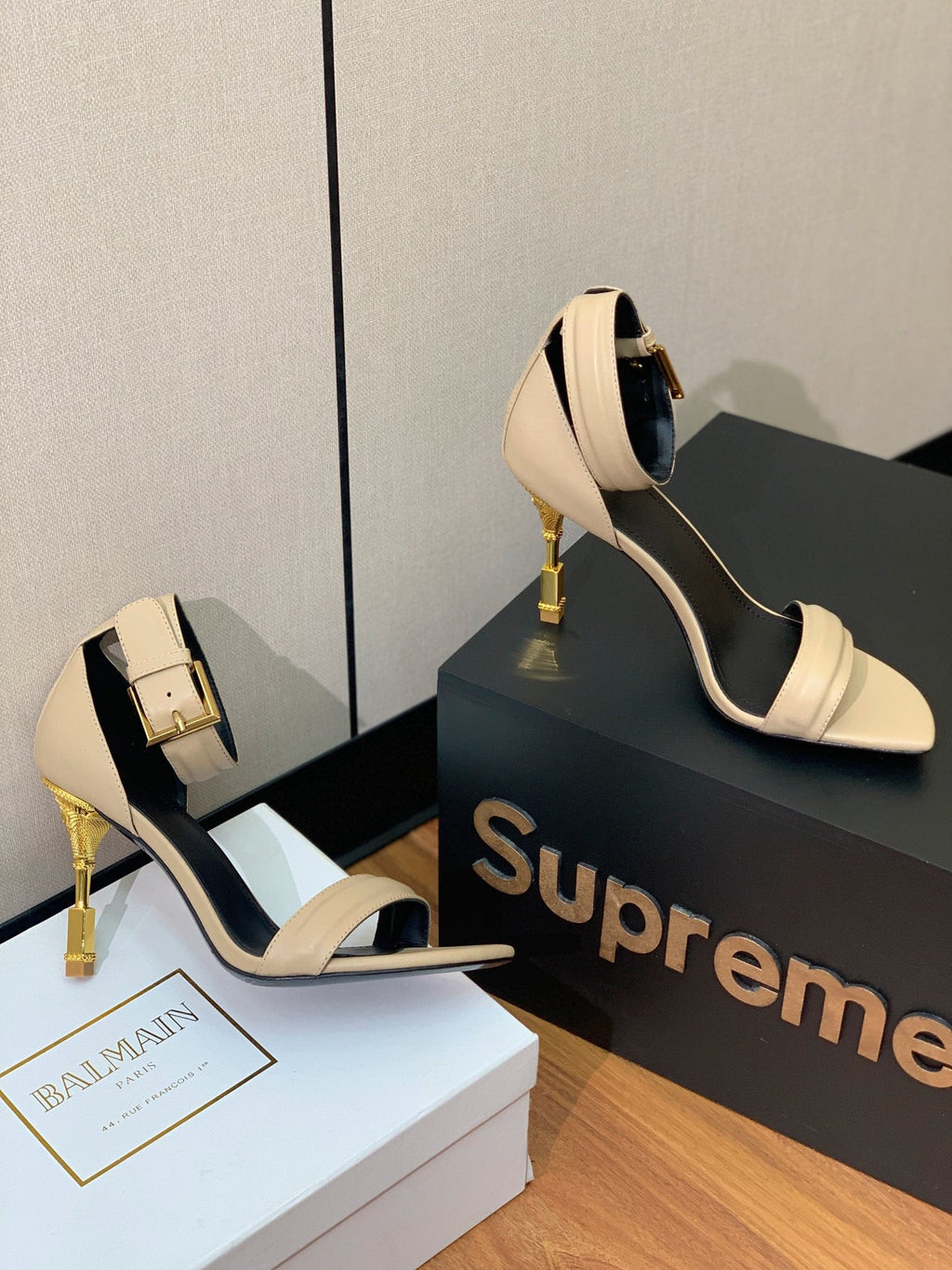BALMAIN 26S METAL-HEEL SANDALS 105 MM IN BEIGE CALFSKIN