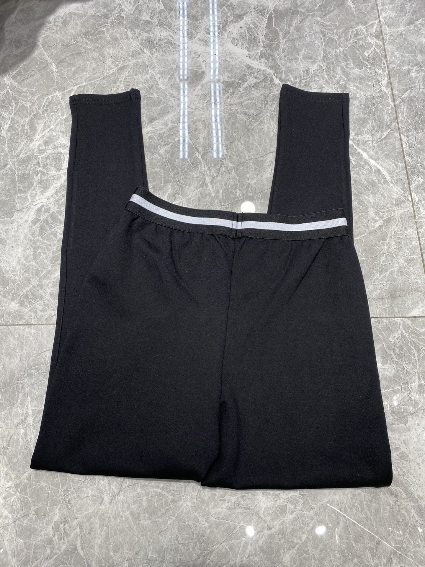 PRADA LEGGINGS STYLE 74