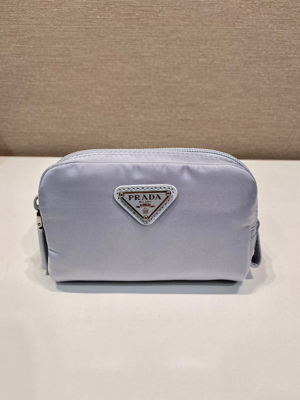 PRADA 26S HANDBAG 12 IN LIGHT GRAY NYLON