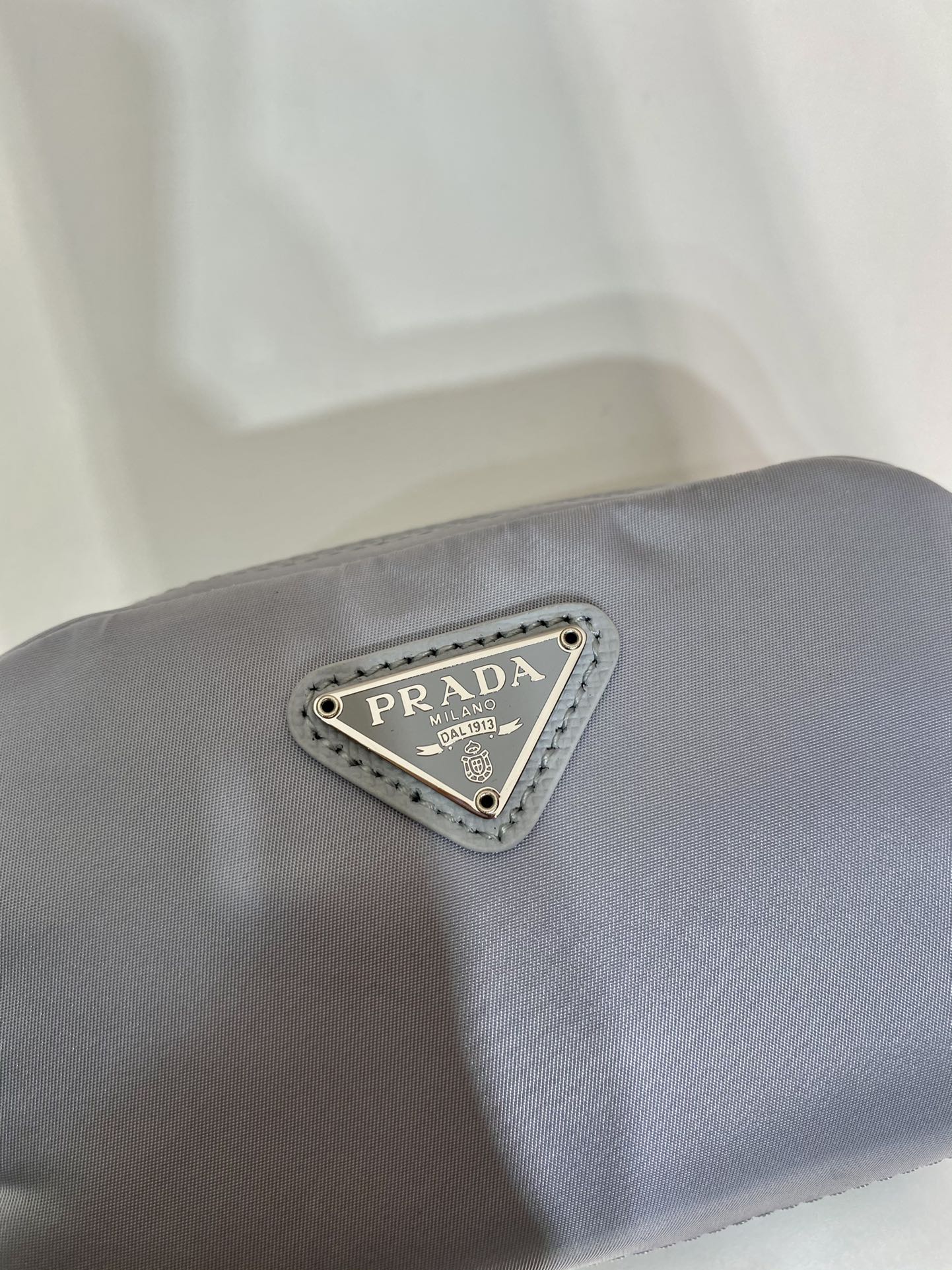 PRADA 26S HANDBAG 12 IN LIGHT GRAY NYLON