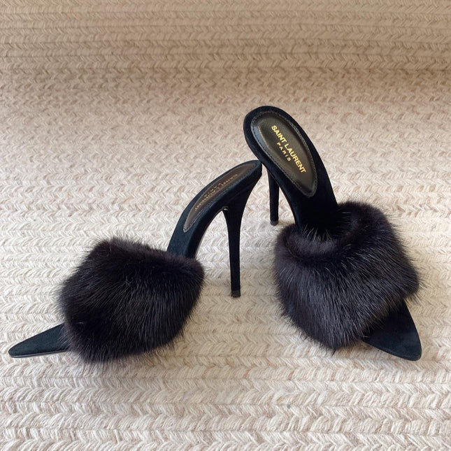LA 16 HEELED MULES IN BLACK RABBIT FUR AND SMOOTH LAMBSKIN