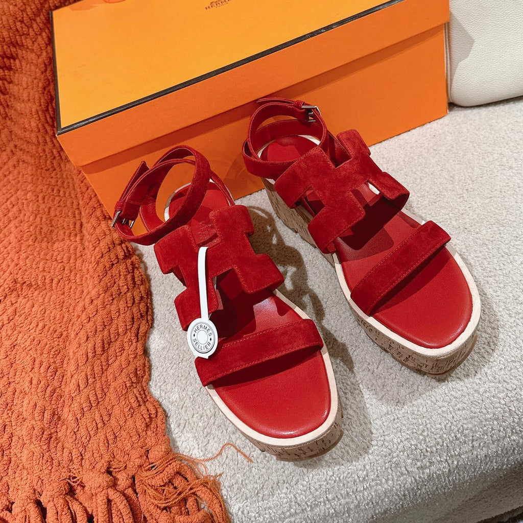 HM 25S HAVANE WEDGE SANDAL IN RED SUEDE
