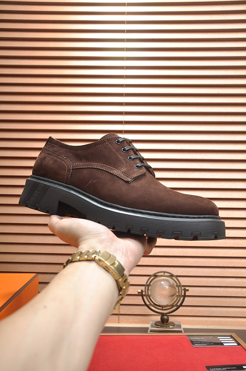 HM DANIEL TRAMPING SHOE BROWN SUEDE