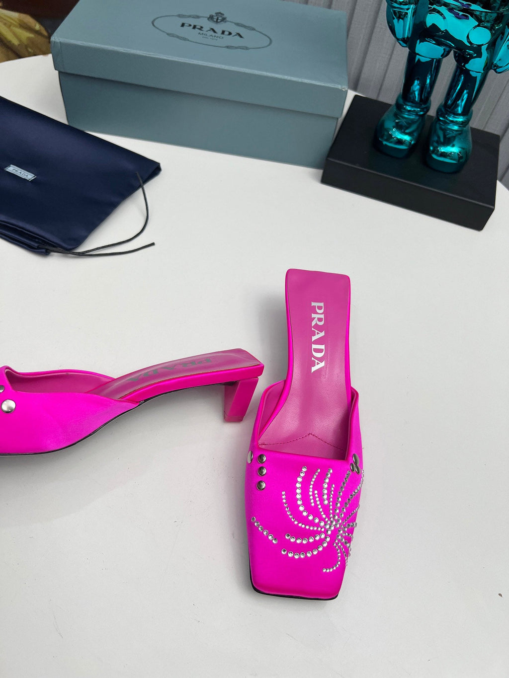 PRADA 26S MULE 40MM IN FUCHSIA PINK SATIN CRYSTAL EMBELLISHED
