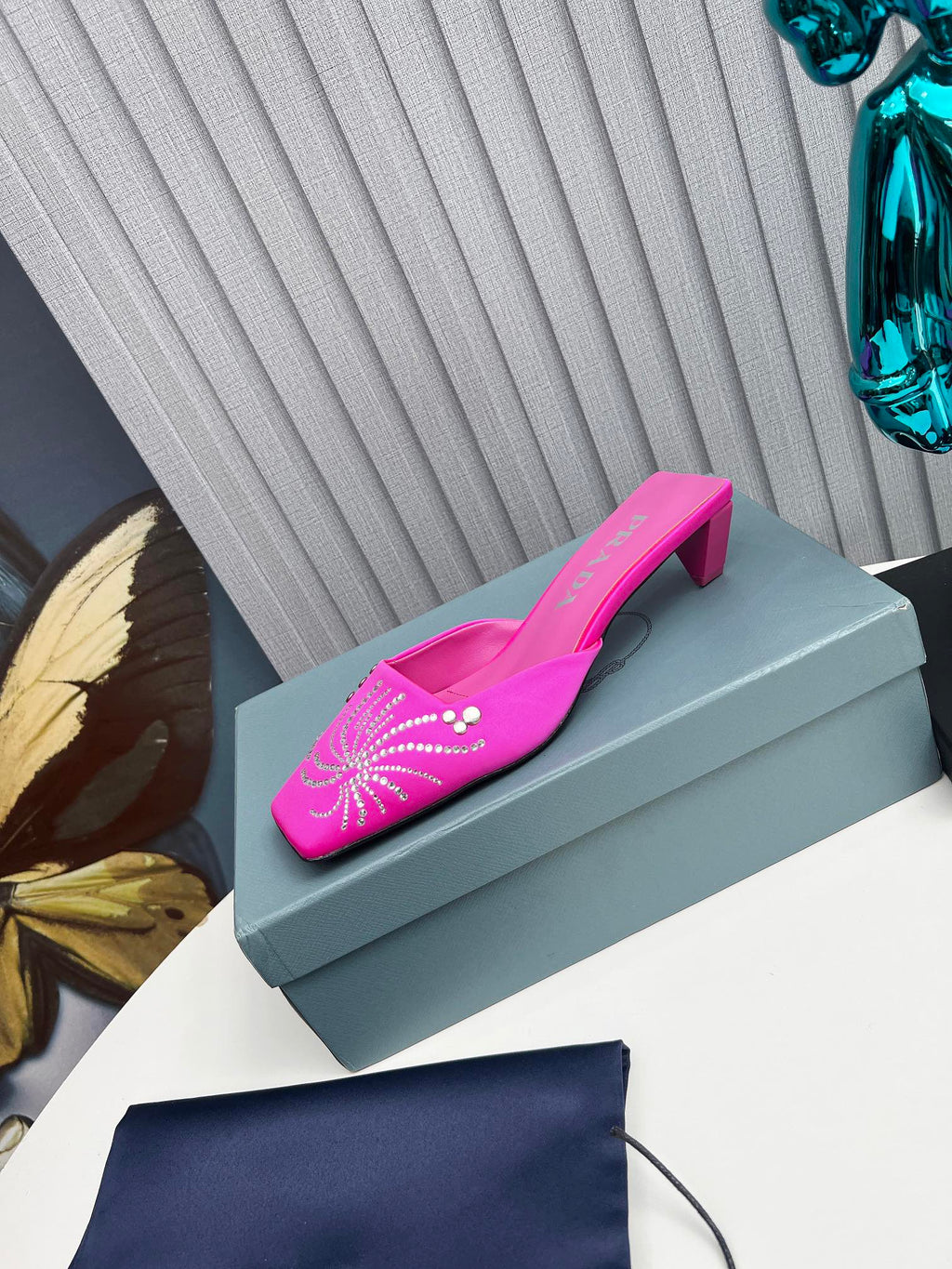 PRADA 26S MULE 40MM IN FUCHSIA PINK SATIN CRYSTAL EMBELLISHED
