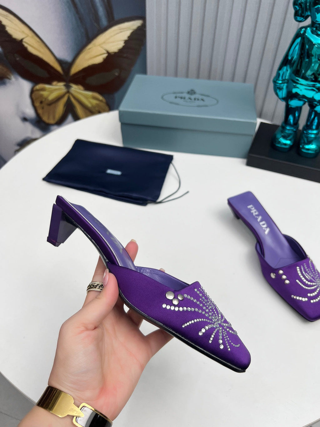 PRADA 26S MULE 40MM IN PURPLE SATIN CRYSTAL EMBELLISHED