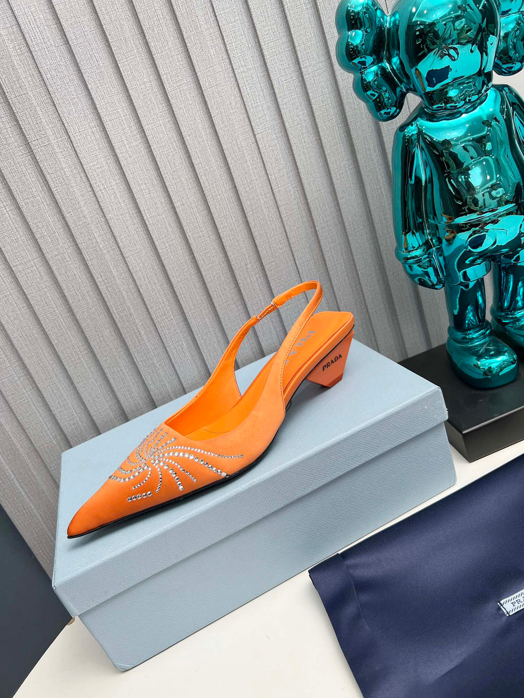 PRADA 26S POINTED TOE SLINGBACK 40MM IN ORANGE SATIN CRYSTAL EMBELLISHED