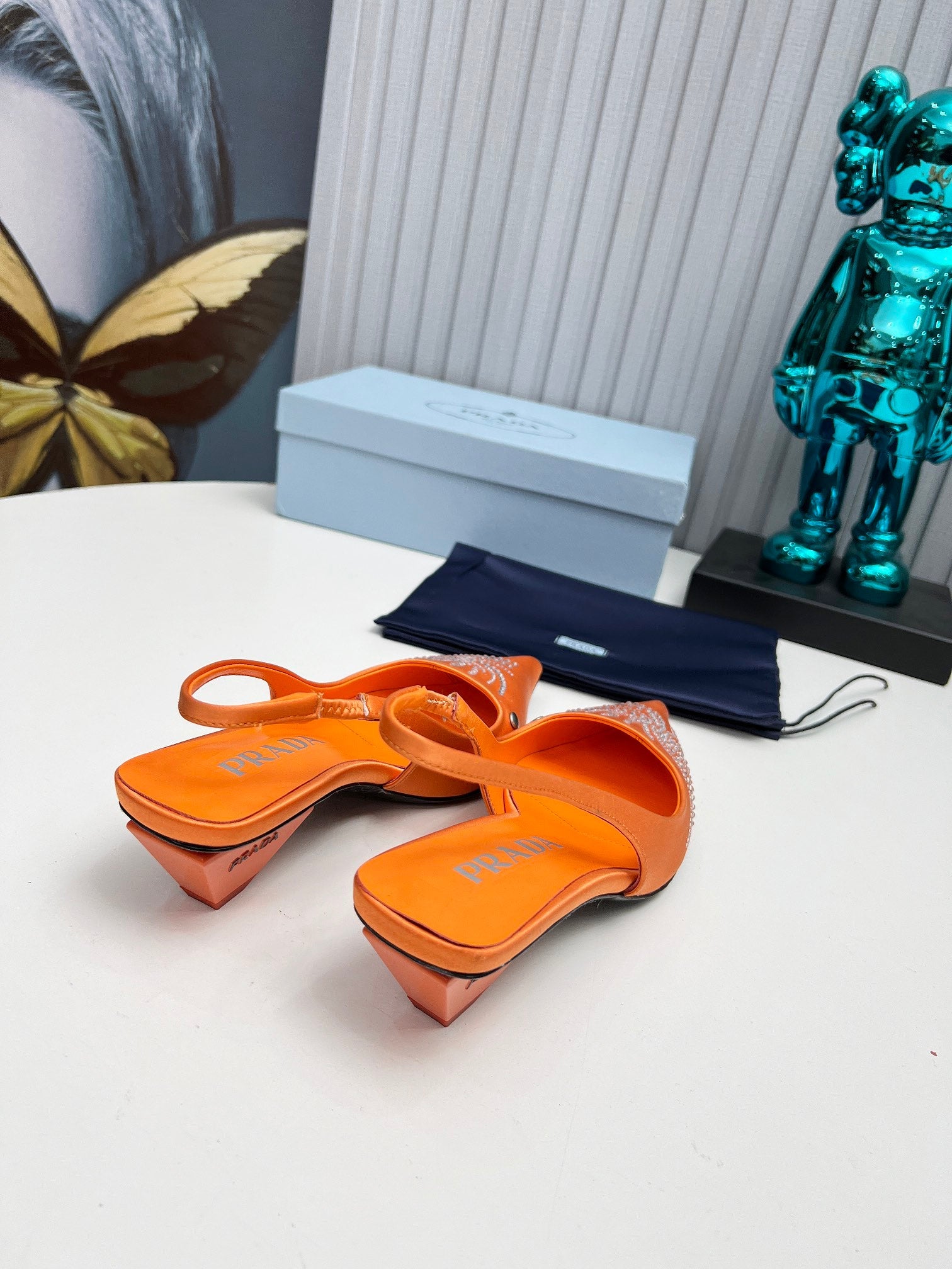 PRADA 26S POINTED TOE SLINGBACK 40MM IN ORANGE SATIN CRYSTAL EMBELLISHED