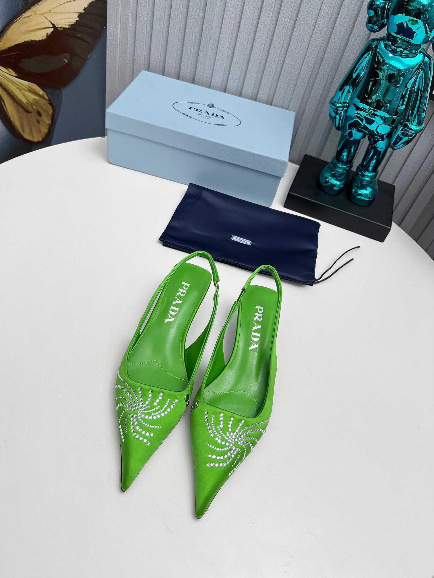 PRADA 26S POINTED TOE SLINGBACK 40MM IN APPLE GREEN SATIN CRYSTAL EMBELLISHED