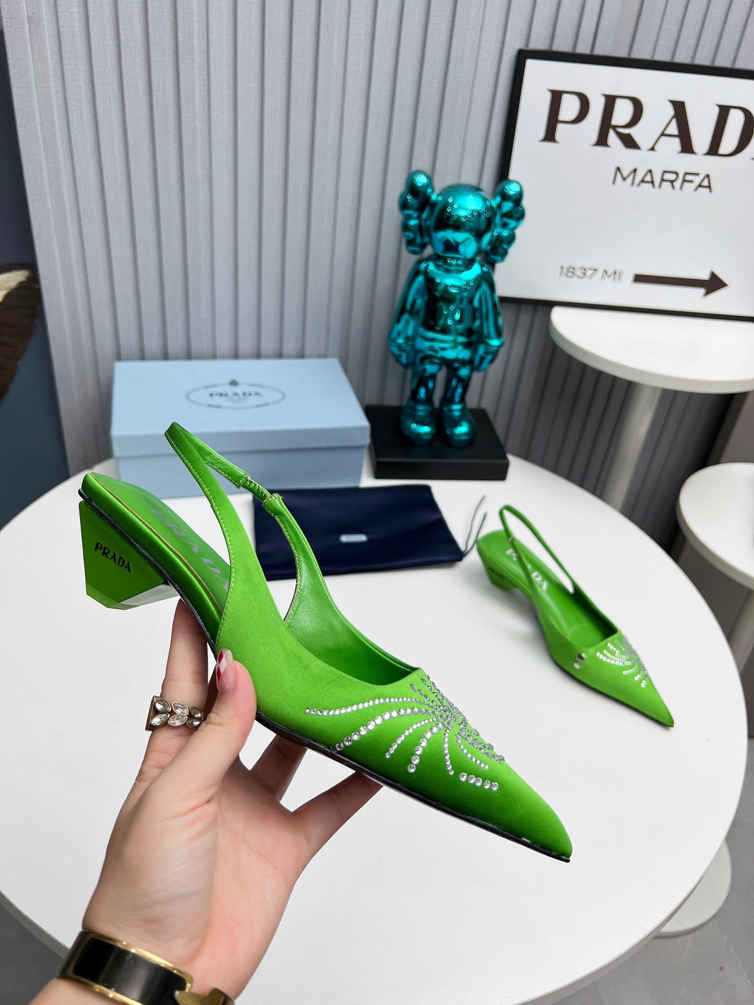 PRADA 26S POINTED TOE SLINGBACK 40MM IN APPLE GREEN SATIN CRYSTAL EMBELLISHED