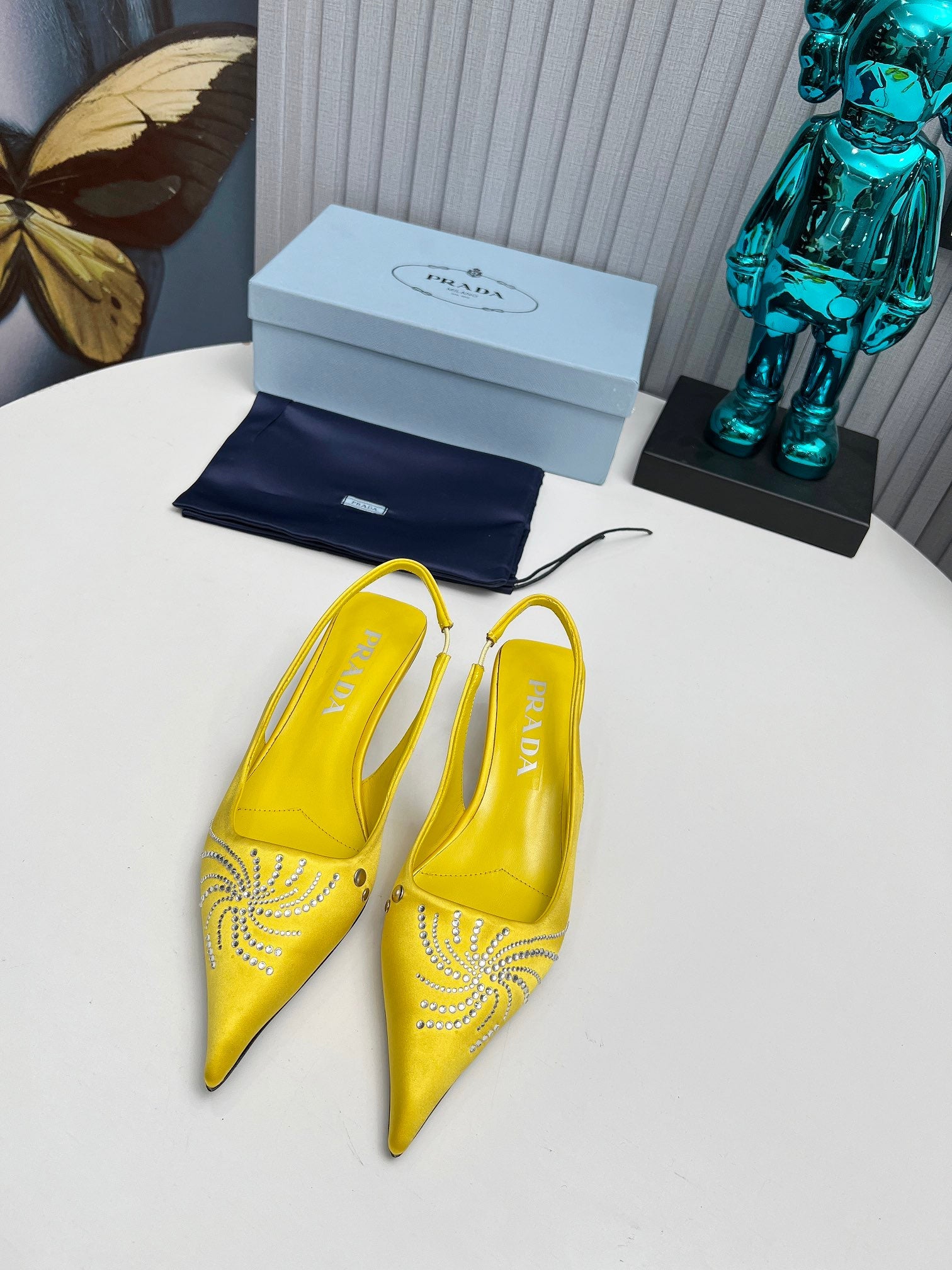 PRADA 26S POINTED TOE SLINGBACK 40MM IN YELLOW SATIN CRYSTAL EMBELLISHED