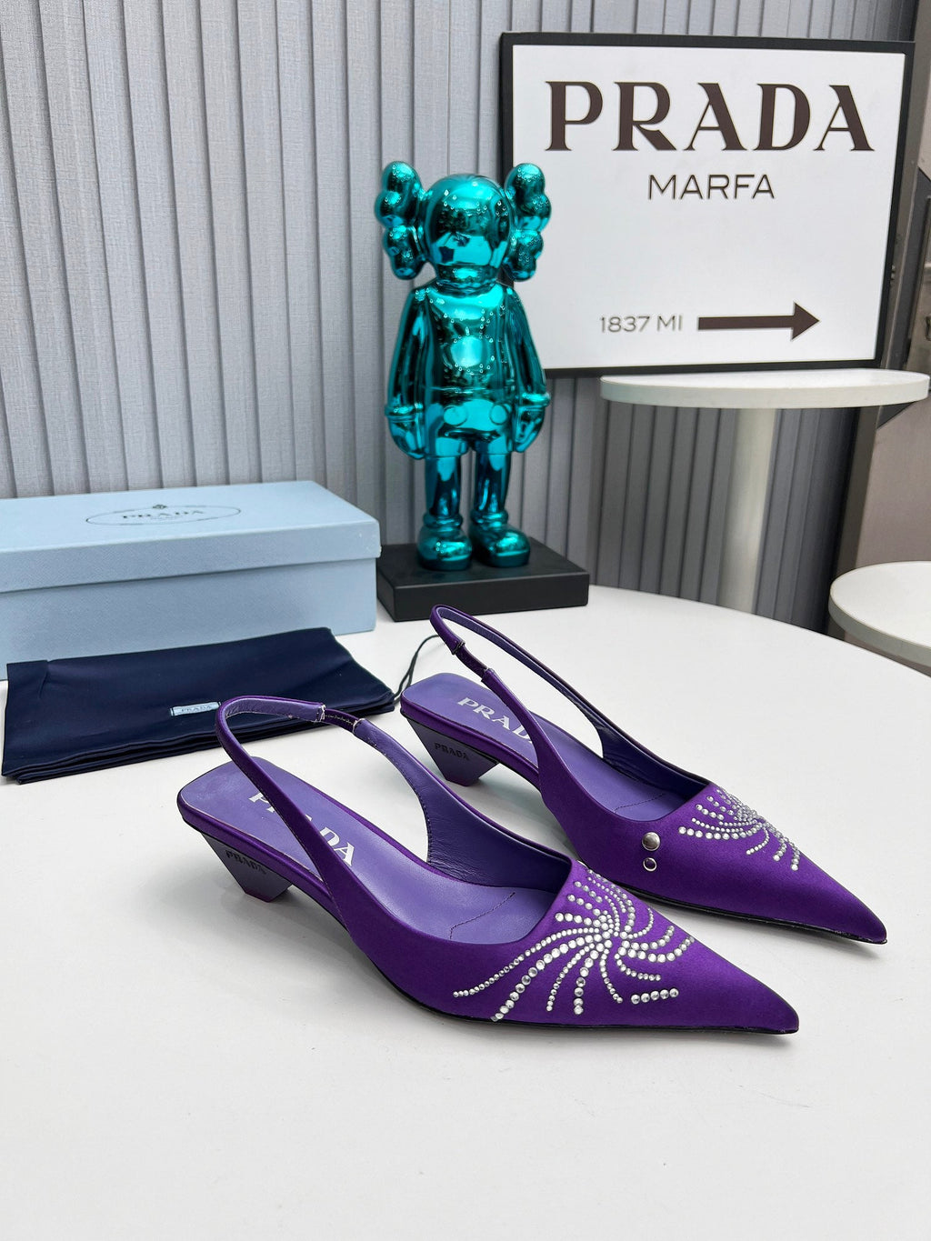 PRADA 26S POINTED TOE SLINGBACK 40MM IN PURPLE SATIN CRYSTAL EMBELLISHED