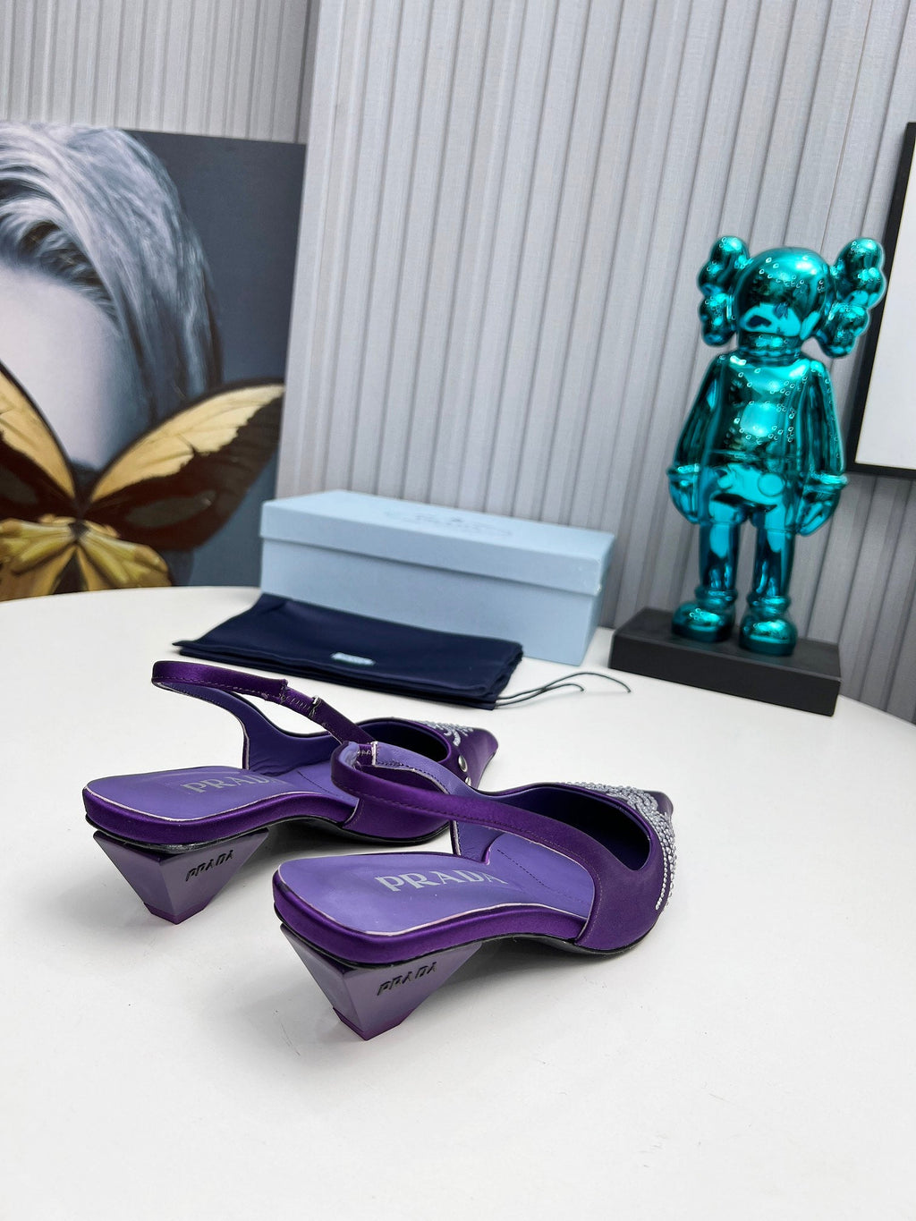 PRADA 26S POINTED TOE SLINGBACK 40MM IN PURPLE SATIN CRYSTAL EMBELLISHED