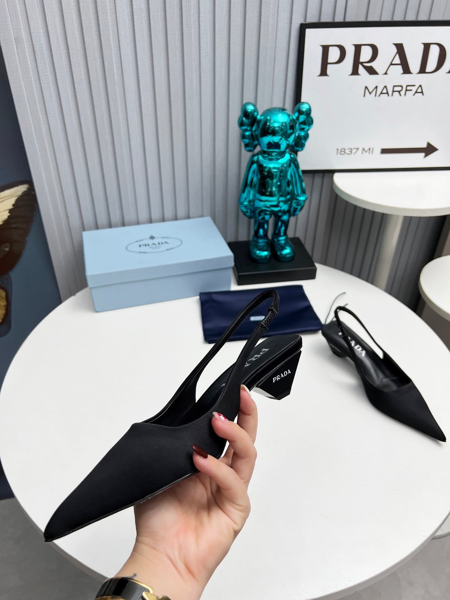PRADA 26S POINTED TOE SLINGBACK 40MM IN BLACK SATIN