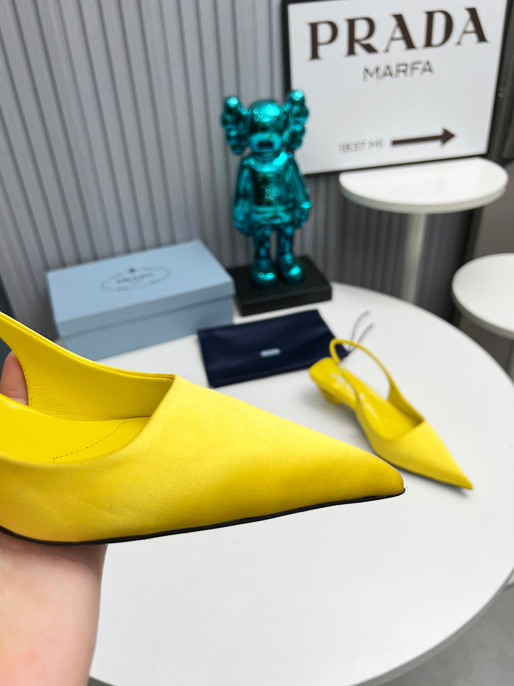 PRADA 26S POINTED TOE SLINGBACK 40MM IN YELLOW SATIN