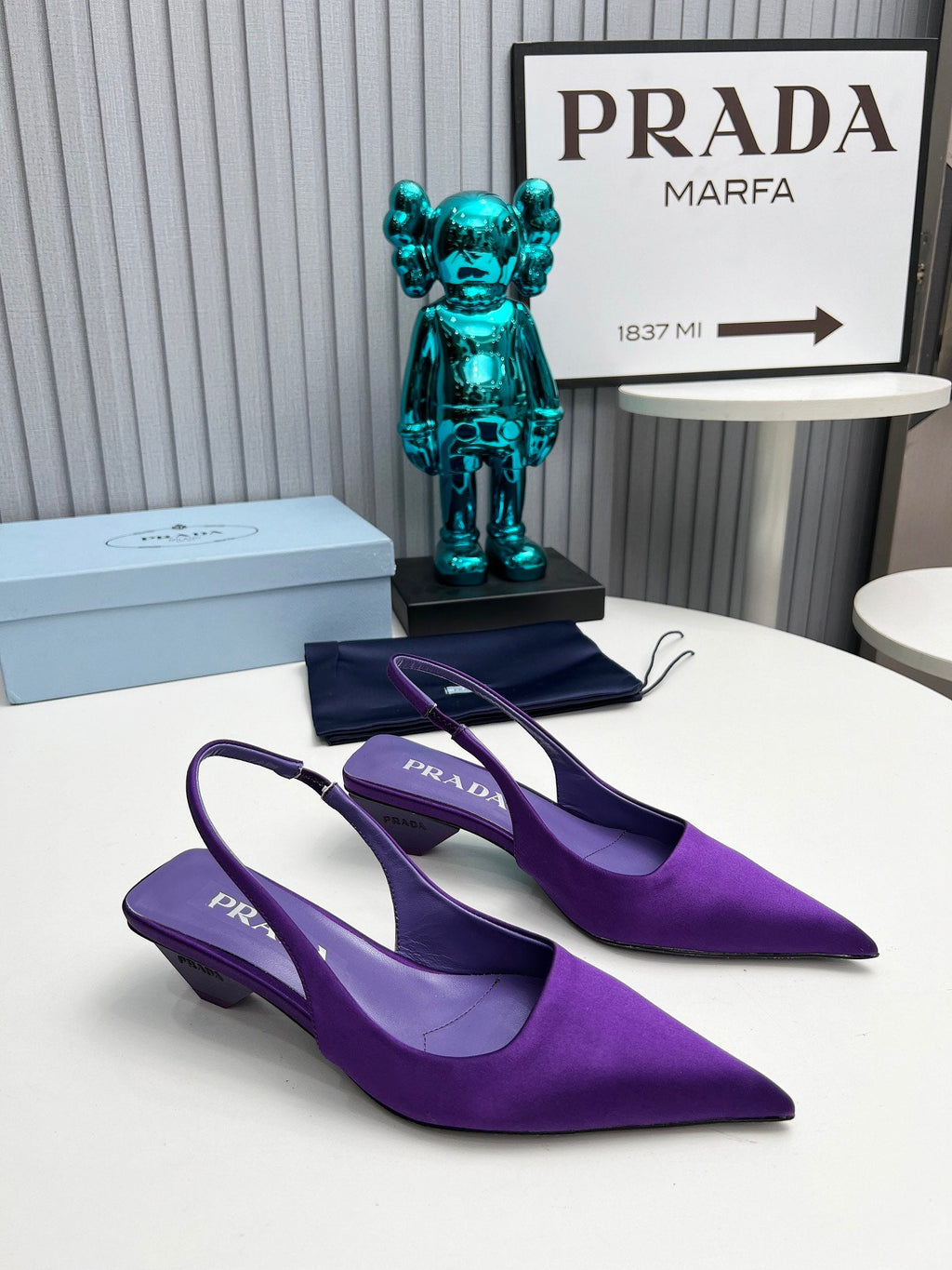 PRADA 26S POINTED TOE SLINGBACK 40MM IN PURPLE SATIN