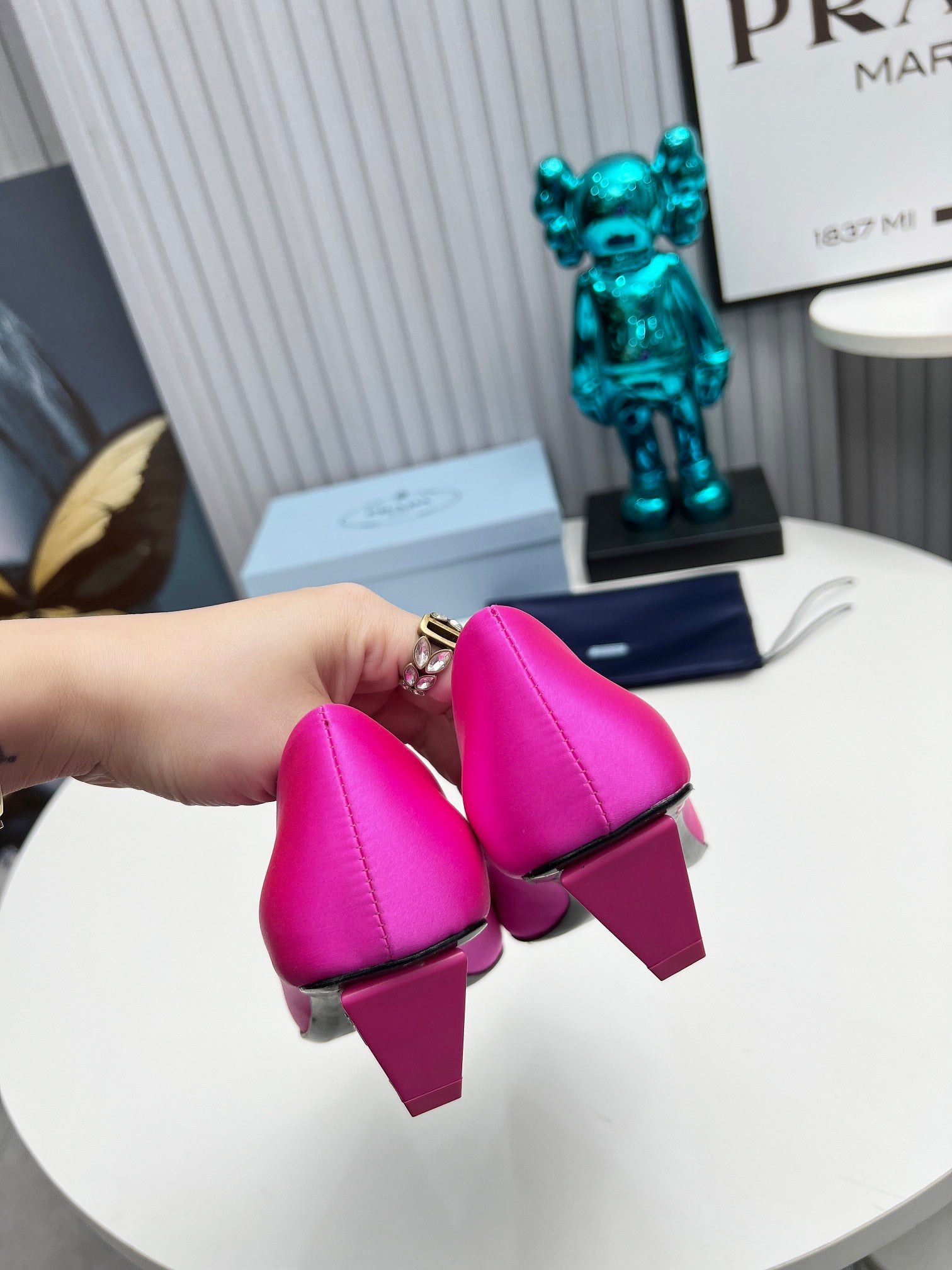 PRADA 26S POINTED TOE PUMPS 40MM IN FUCHSIA PINK SATIN CRYSTAL EMBELLISHED