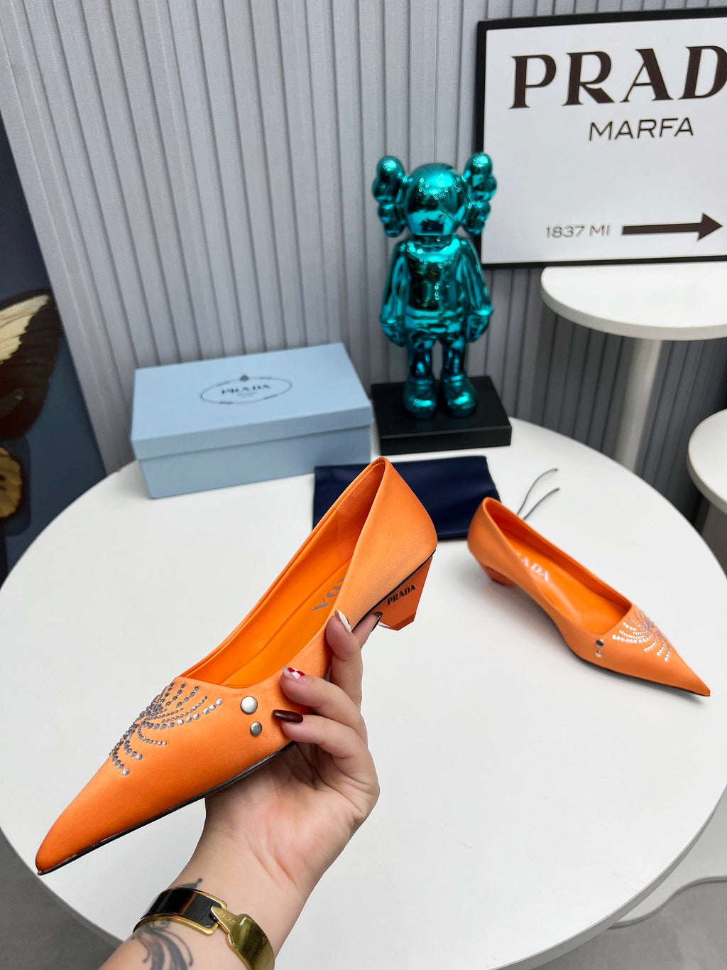 PRADA 26S POINTED TOE PUMPS 40MM IN ORANGE SATIN CRYSTAL EMBELLISHED