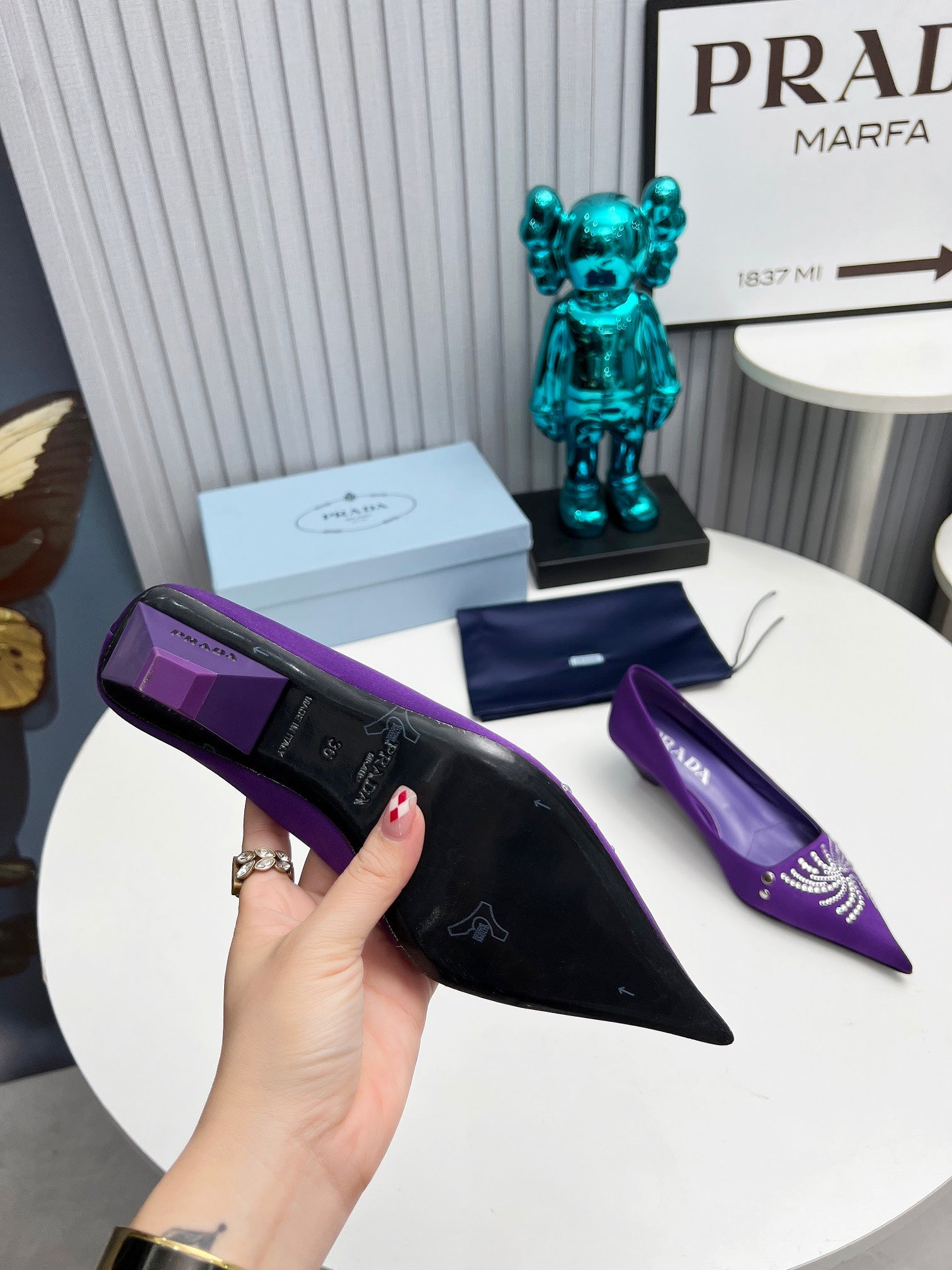 PRADA 26S POINTED TOE PUMPS 40MM IN PURPLE SATIN CRYSTAL EMBELLISHED
