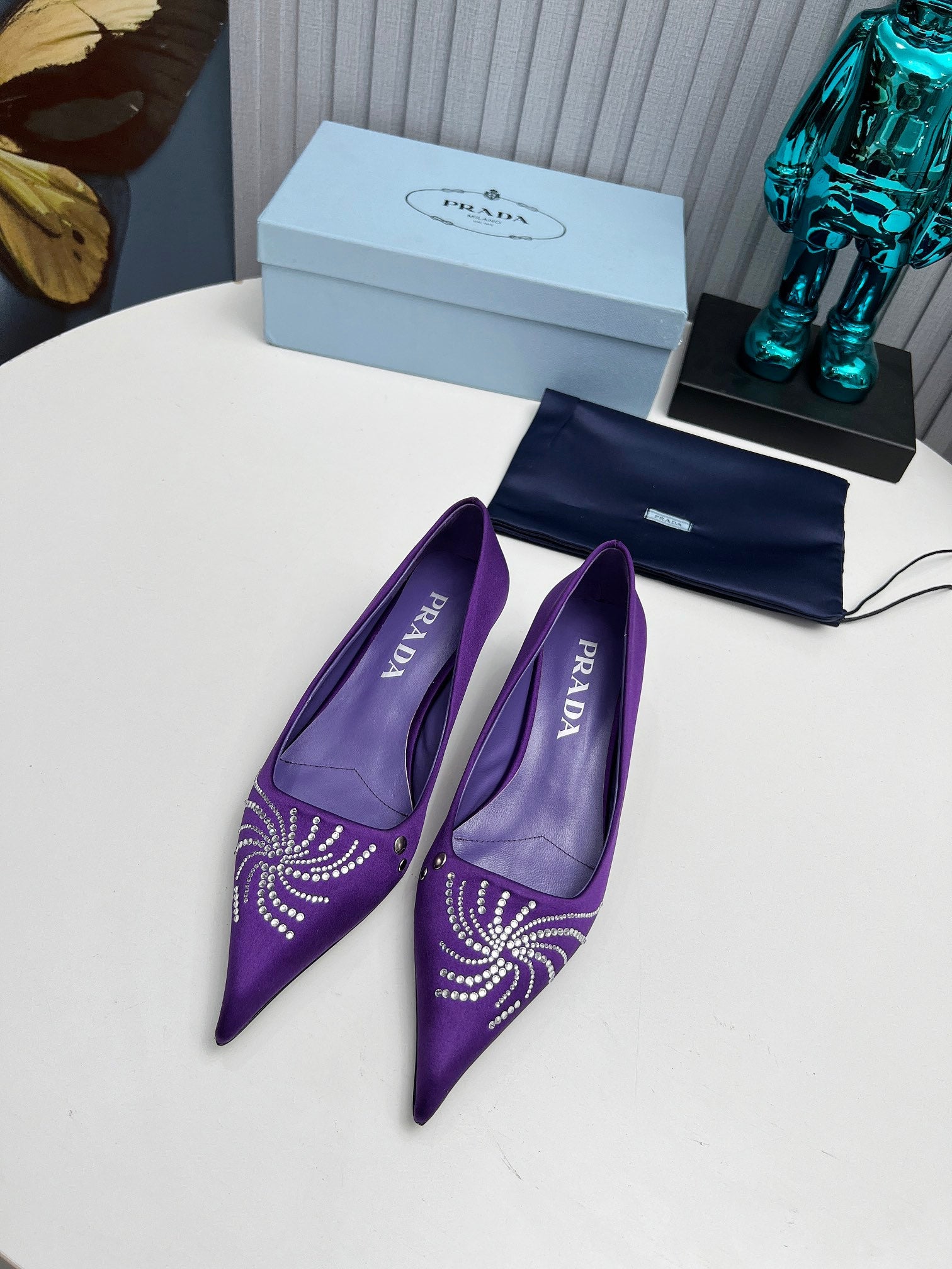 PRADA 26S POINTED TOE PUMPS 40MM IN PURPLE SATIN CRYSTAL EMBELLISHED