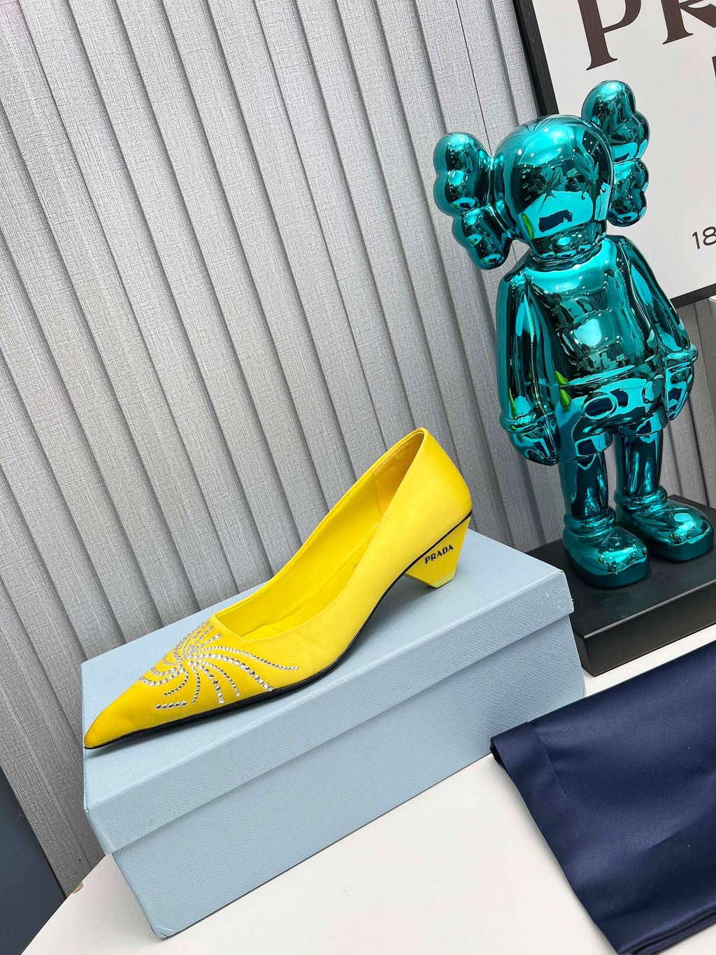 PRADA 26S POINTED TOE PUMPS 40MM IN YELLOW SATIN CRYSTAL EMBELLISHED