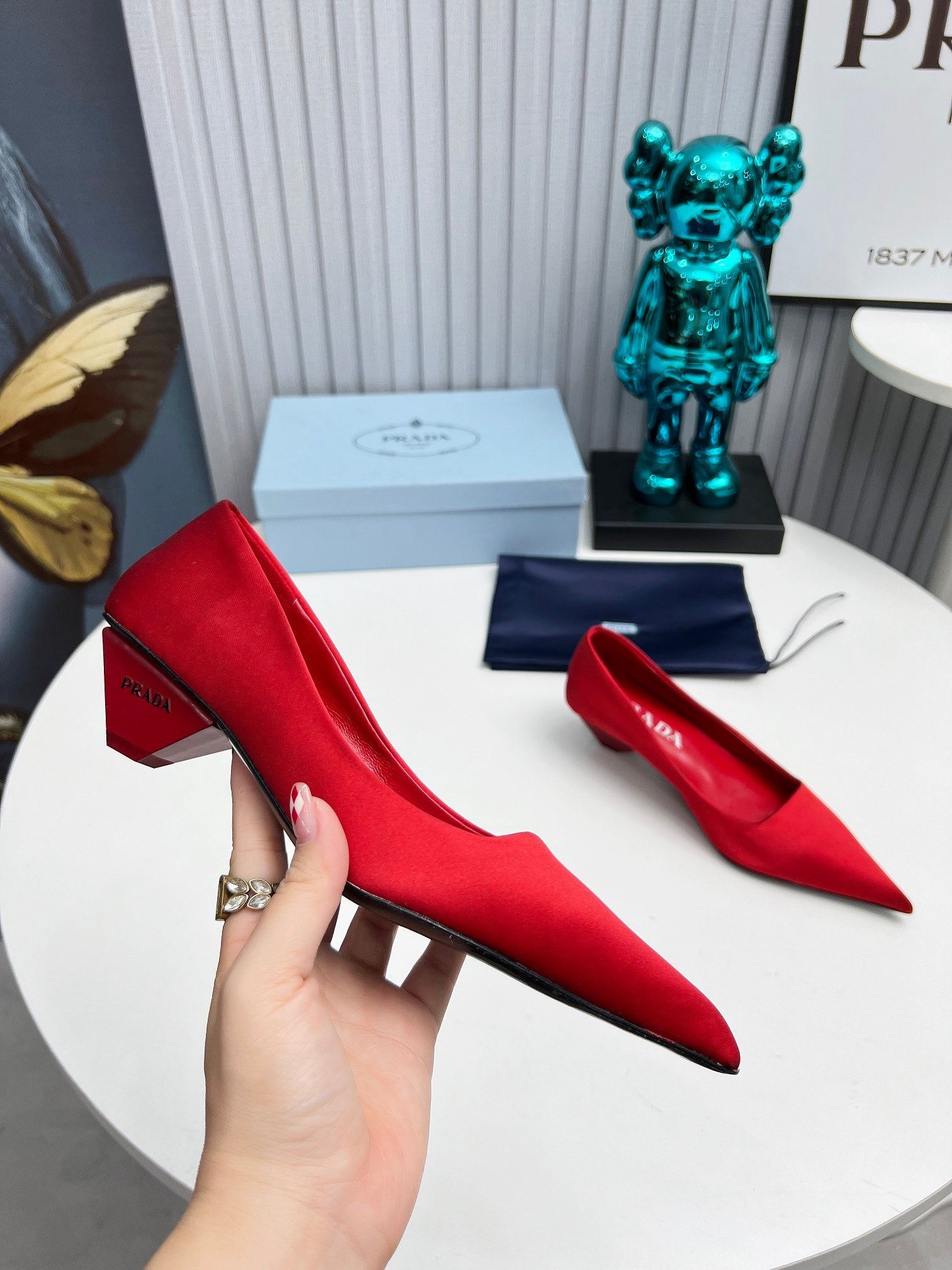 PRADA 26S POINTED TOE PUMPS 40MM IN RED SATIN