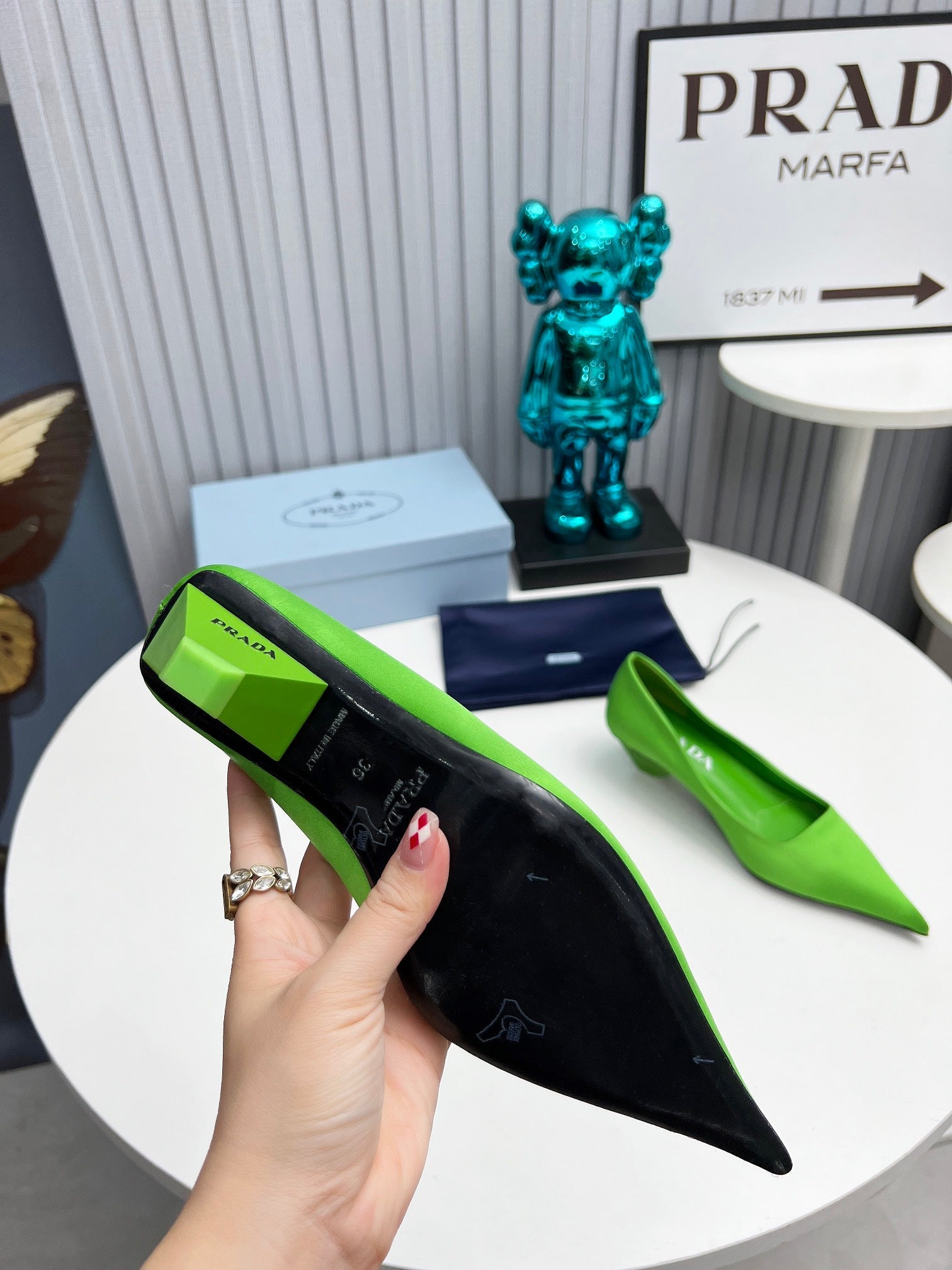 PRADA 26S POINTED TOE PUMPS 40MM IN APPLE GREEN SATIN