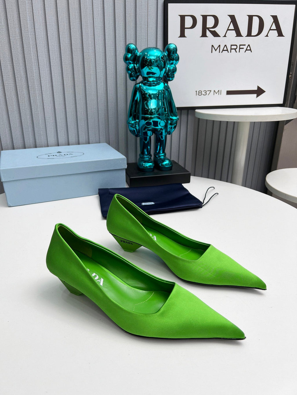 PRADA 26S POINTED TOE PUMPS 40MM IN APPLE GREEN SATIN