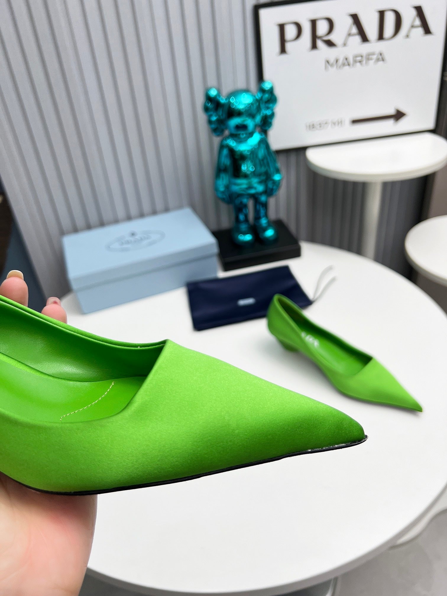PRADA 26S POINTED TOE PUMPS 40MM IN APPLE GREEN SATIN