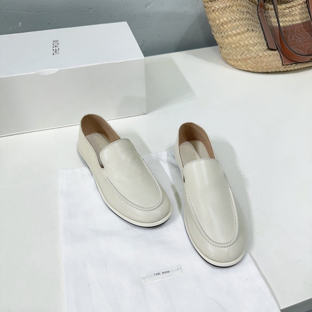 THE ROW 26S CLASSIC LOAFERS IN IVORY WHITE CALFSKIN