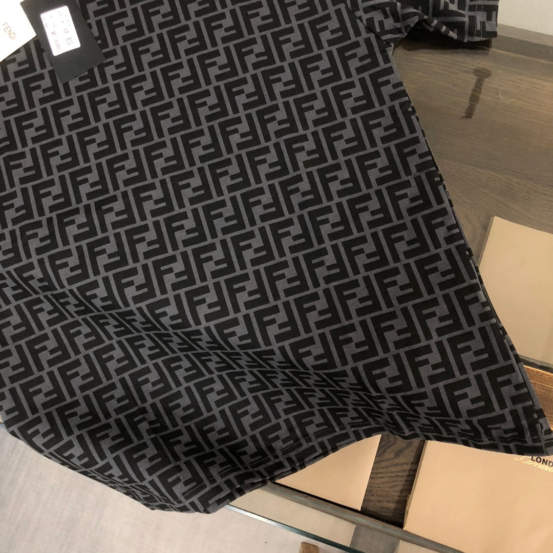 FENDI 26S SHORT SLEEVE T-SHIRT 215
