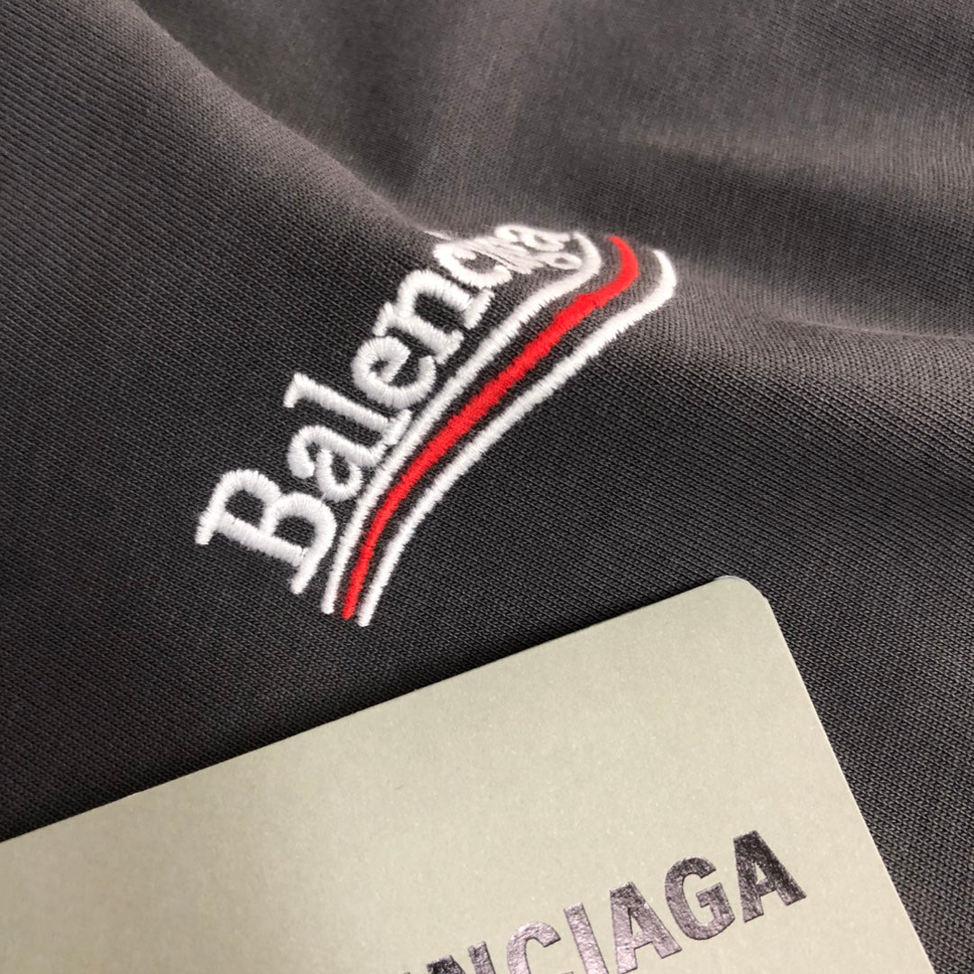 BALENCIAGA POLITICAL CAMPAIGN LOGO T-SHIRT IN DARK GREY
