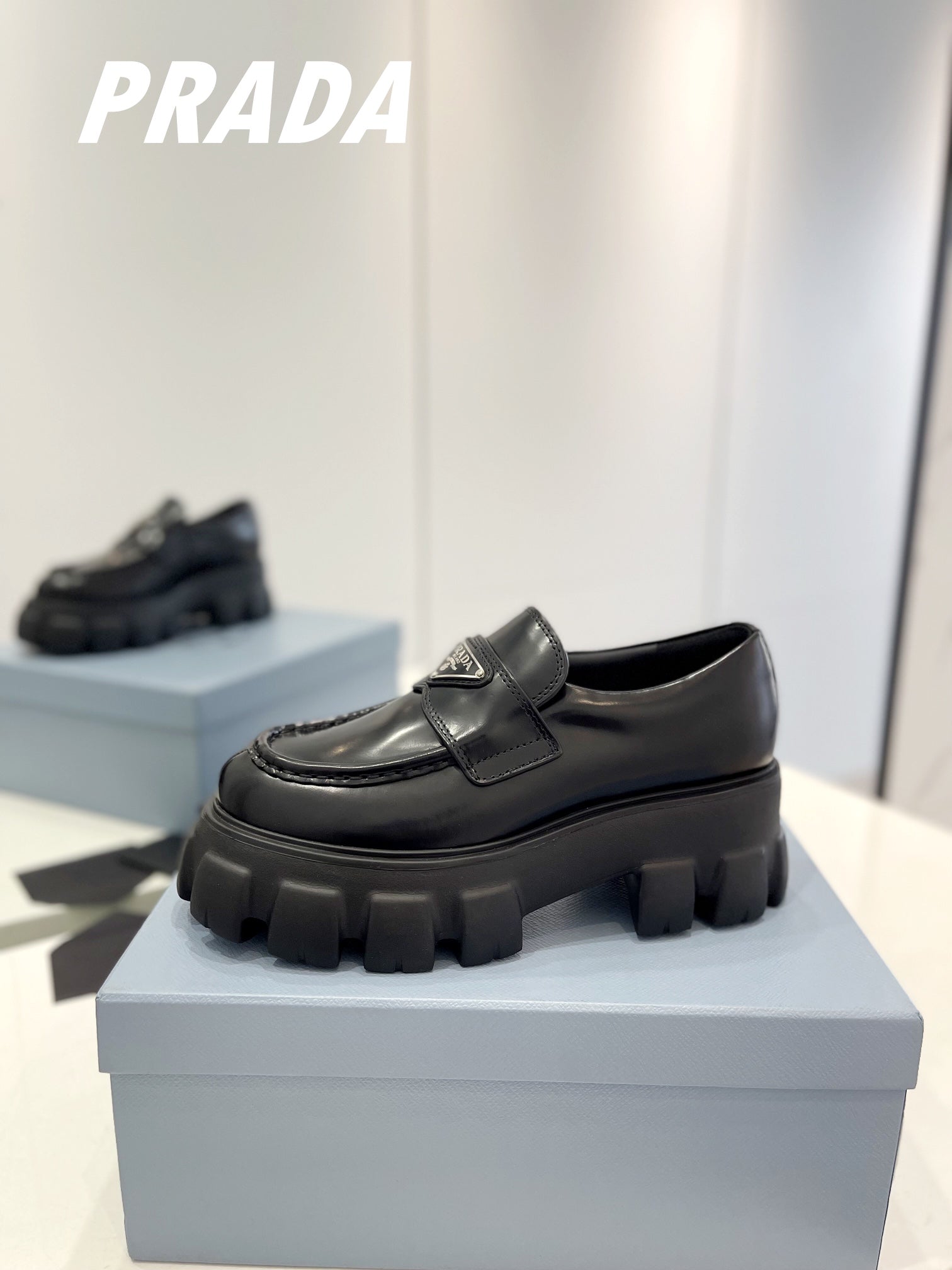 MONOLITH LOAFERS 55MM IN BLACK CALFSKIN