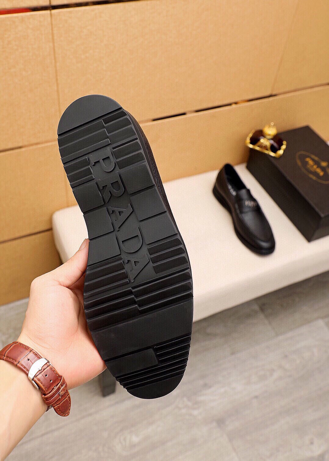 PRA LOAFER IN SIENNA BROWN GRAINED CALFSKIN