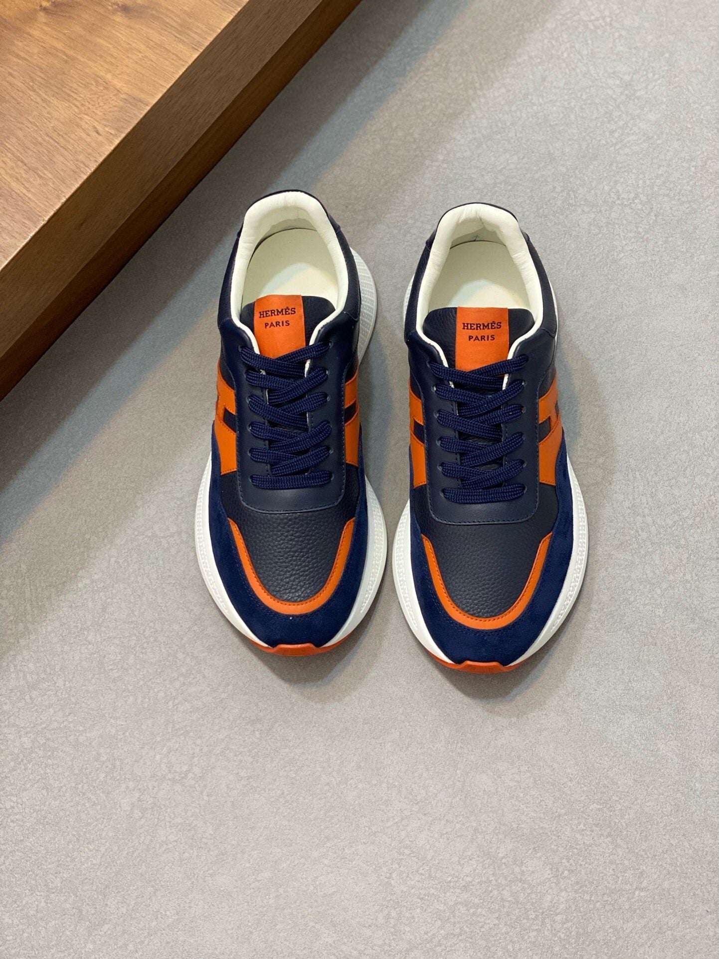 HM HOGAN SNEAKER NAVY CALFSKIN AND SUEDE