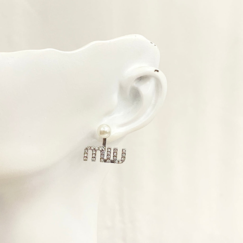 MIUMIU 26S PEARL LOGO DROP EARRINGS WITH CRYSTALS IN SILVER TONE METAL 625655