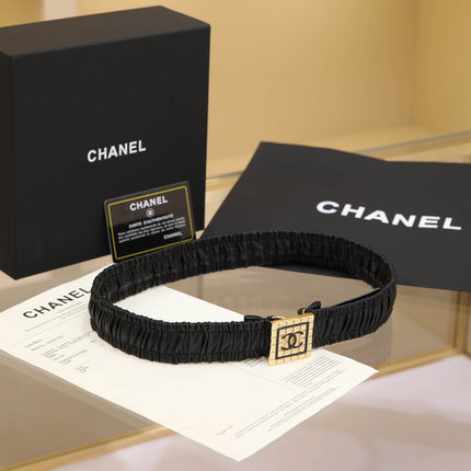 CHANEL 26S BELT 30 MM IN BLACK CALFSKIN 658423