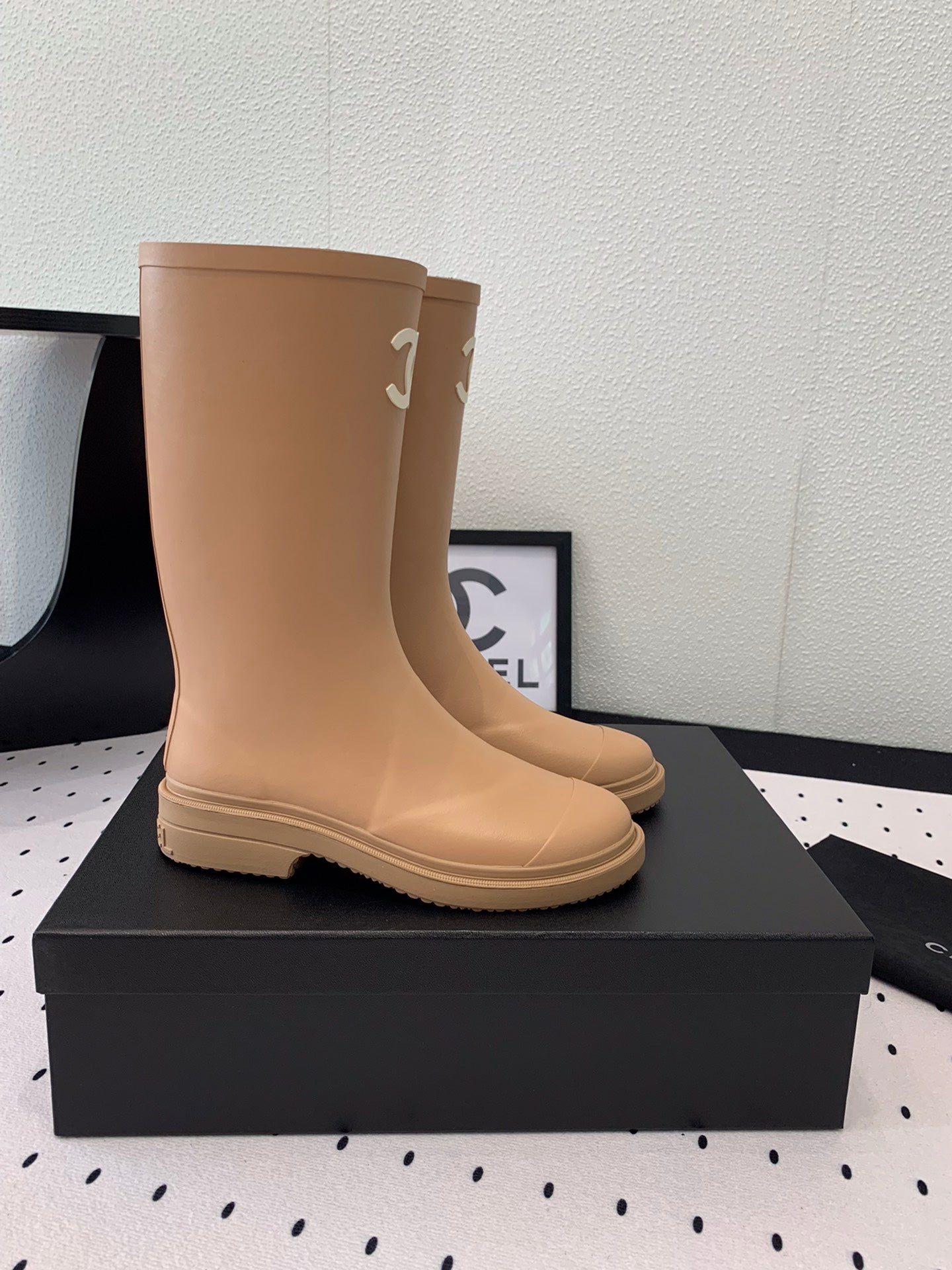cc rainboot chanel cream coler