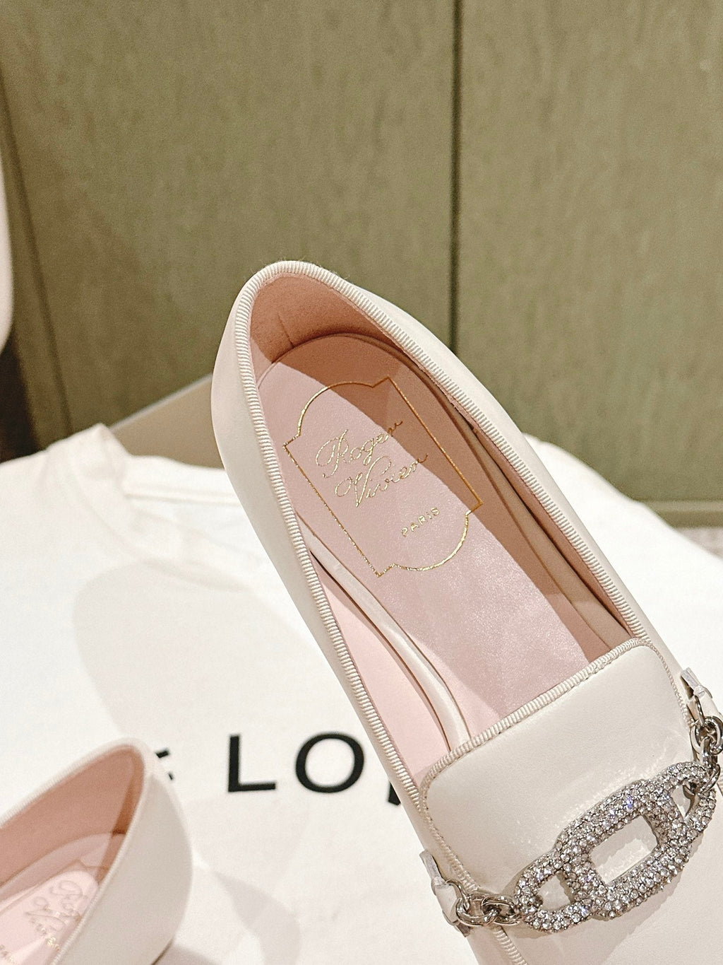 STRASS CHAIN LOAFERS IN WHITE CALFSKIN WITH CRYSTAL CHAIN DETAIL
