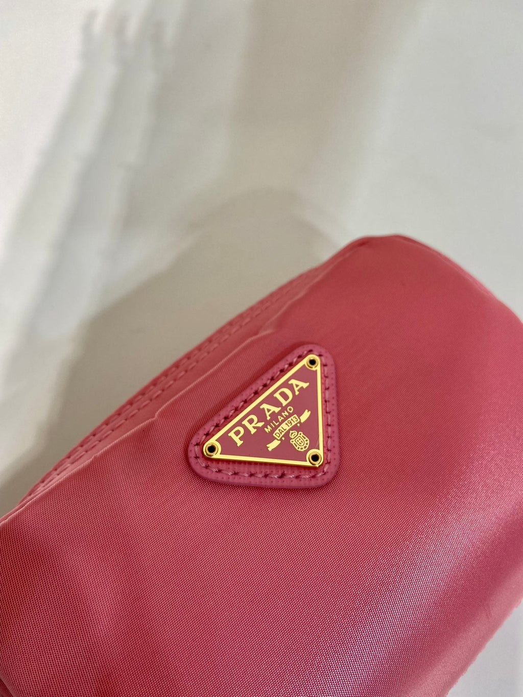 PRADA 26S HANDBAG 12 IN PINK NYLON