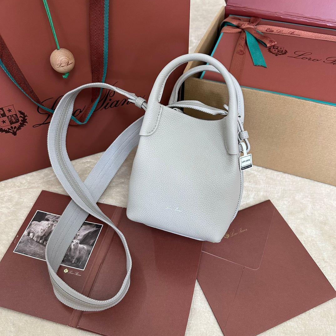 MICRO BALE BAG IN PALE GRAY CALFSKIN