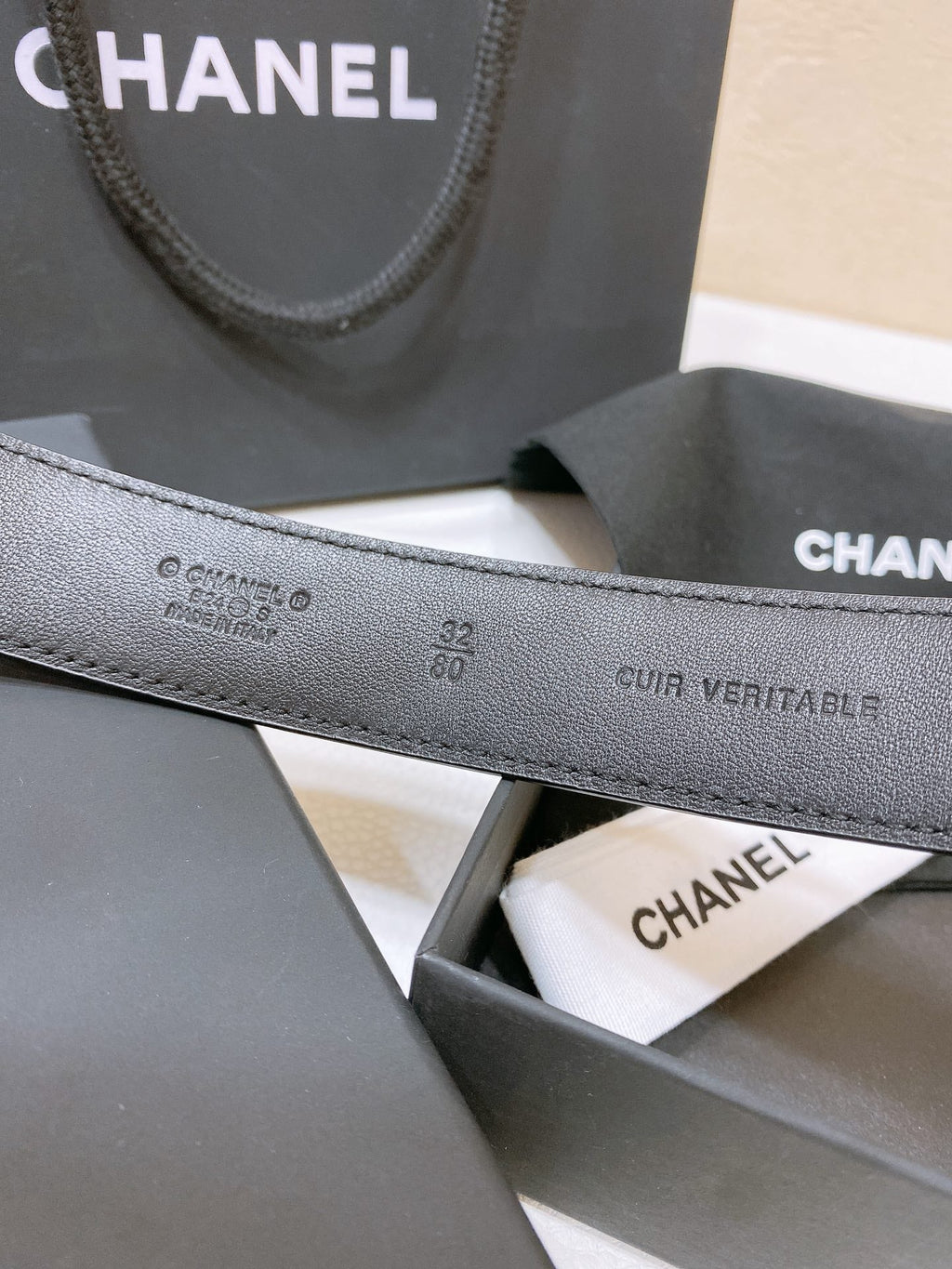 CC BELT 30 MM IN BLACK EMBROIDERED CALFSKIN WITH COLORFUL RHINSTONES METAL LOGO