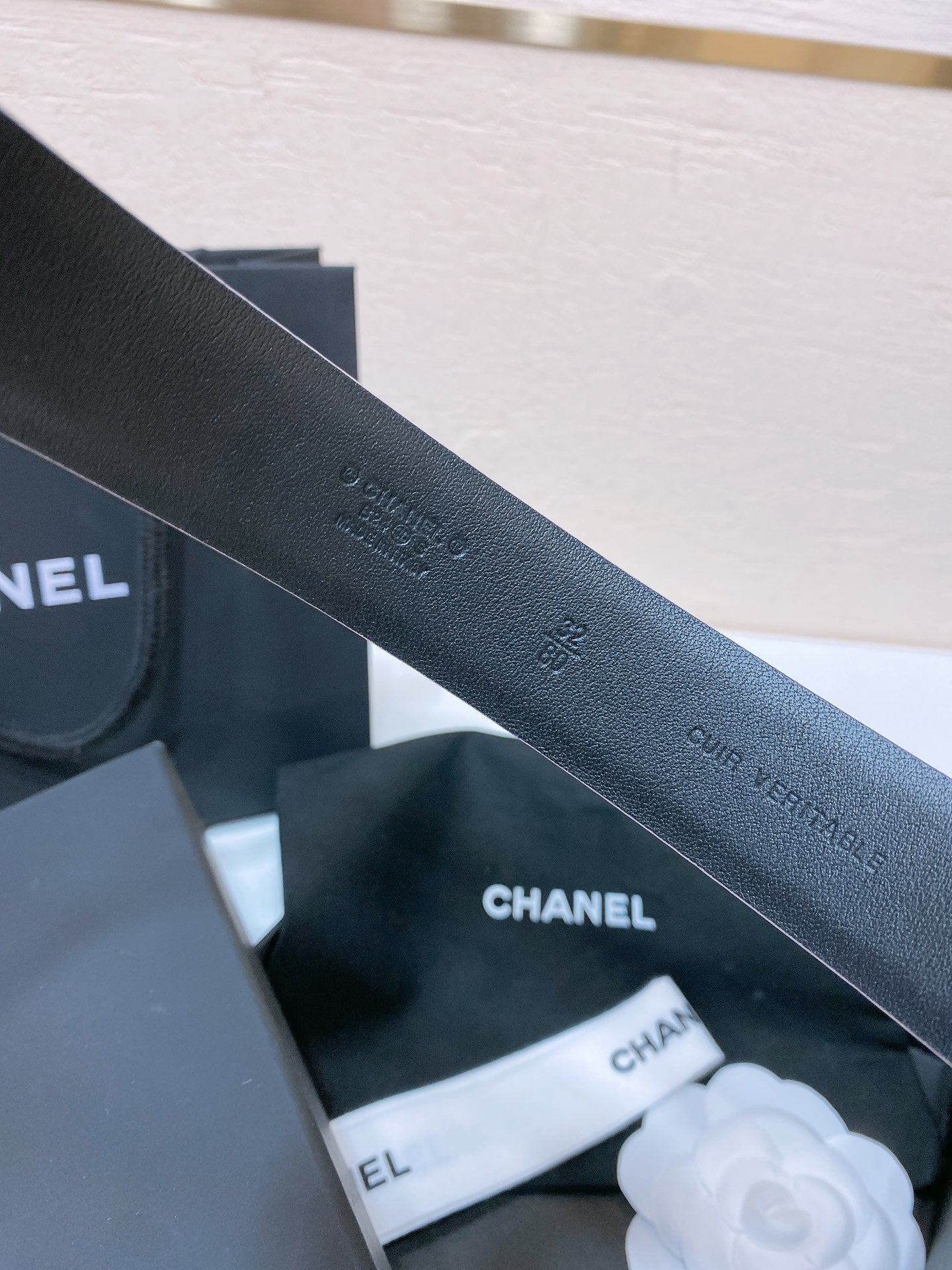 CC BELT 30 MM IN PASTEL PINK CALFSKIN WITH COLORFUL RHINSTONES METAL LOGO