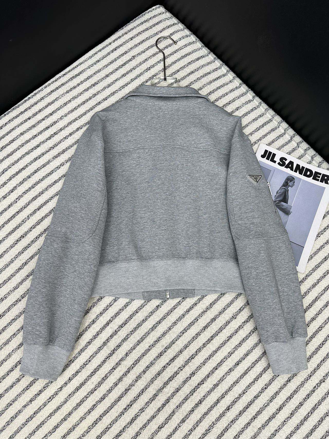PRADA 26S BOMBER JACKET 594