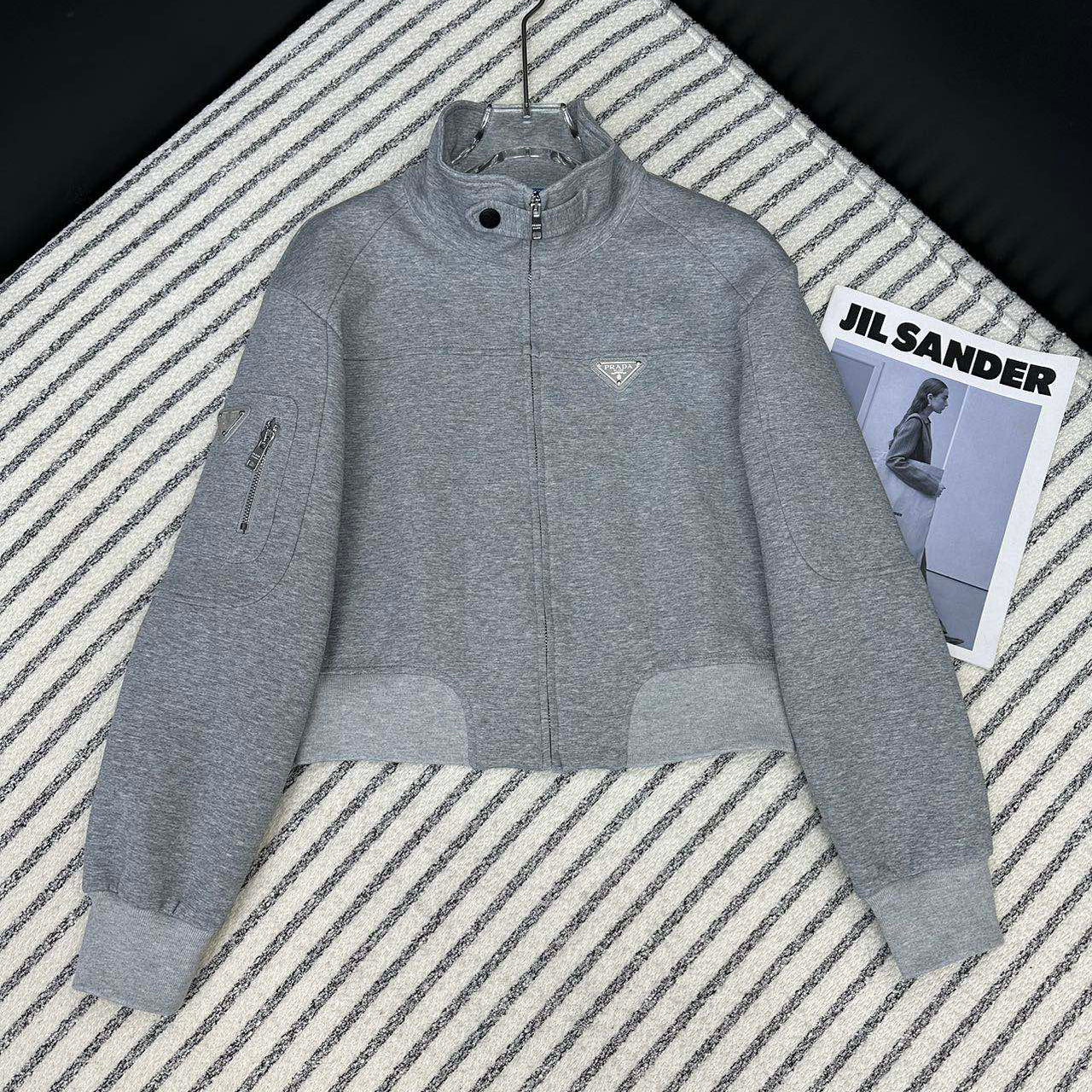 PRADA 26S BOMBER JACKET 594