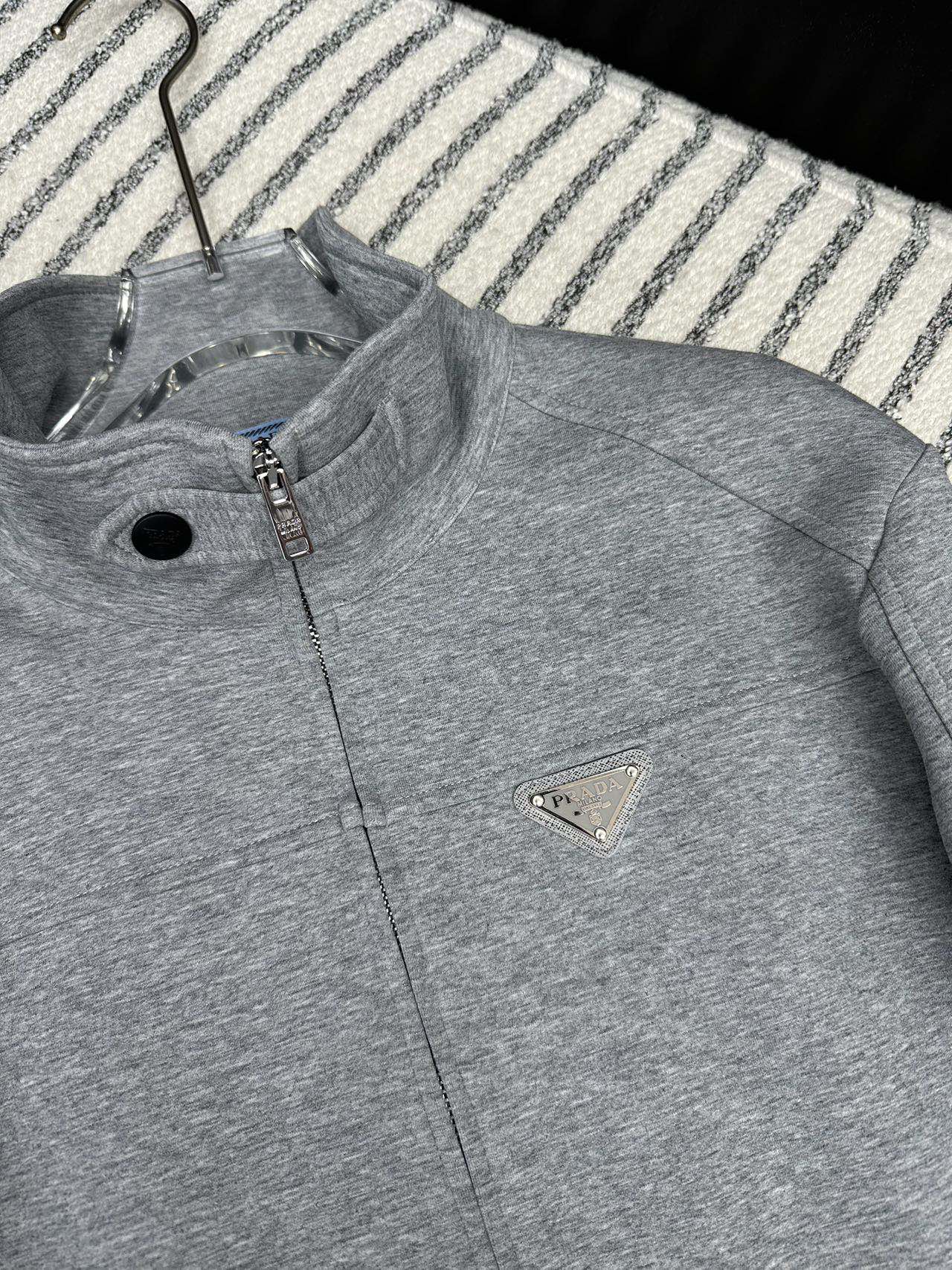 PRADA 26S BOMBER JACKET 594