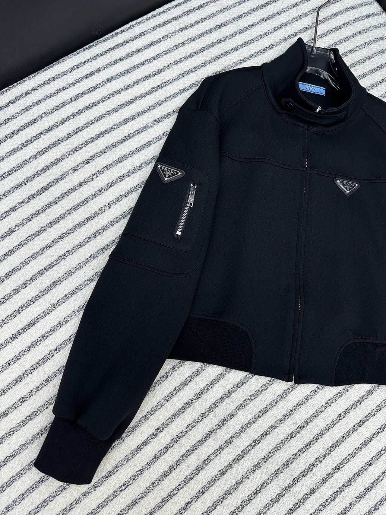 PRADA 26S BOMBER JACKET 595